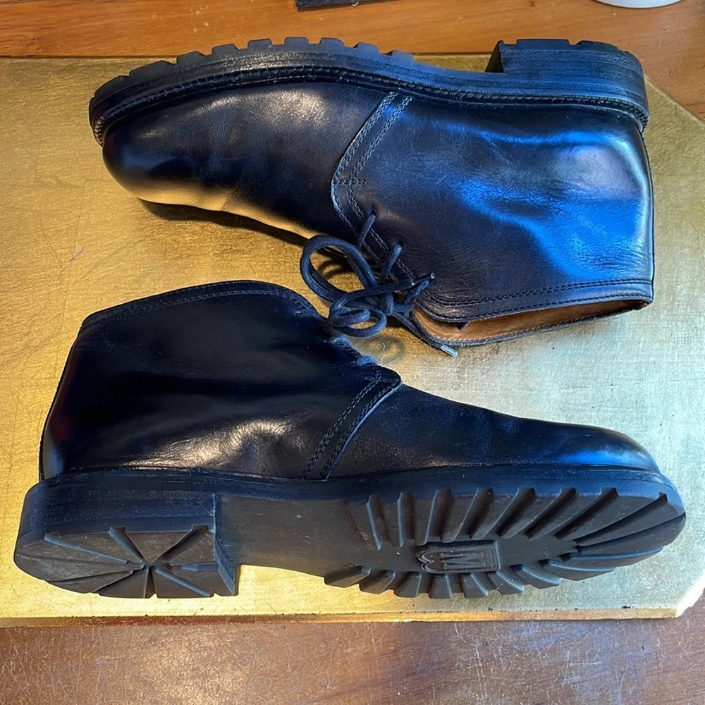 Vintage Bruno Magli Lug Sole Chukka Boot in Black Leather